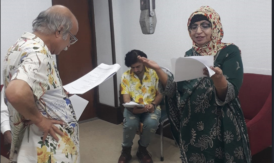 Rehearsal of Drama 'Basti Tambakoo wail' at Radio Pakistan